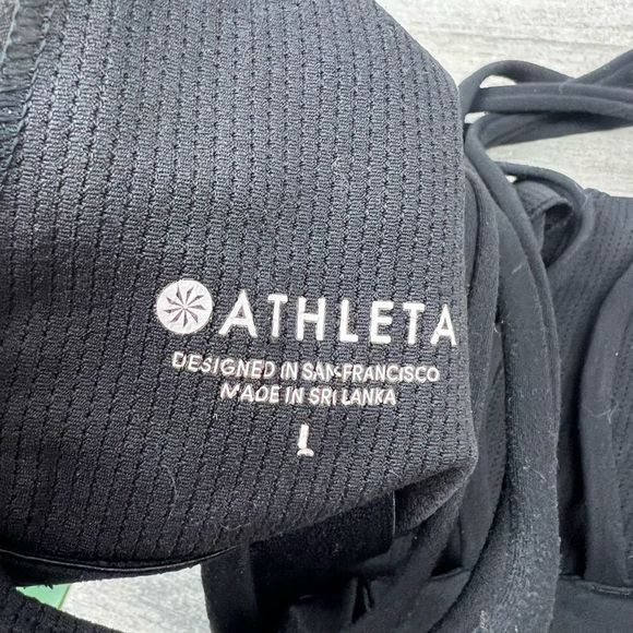 Athlete strappy sports bra - Picture 5 of 6